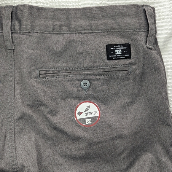 DC║Worker Heather Straight For Chino║Size 33 - Picture 5 of 7